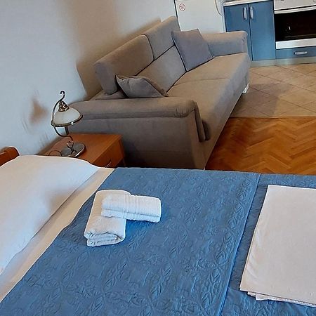 Apartmani Katarina Makarska Buitenkant foto