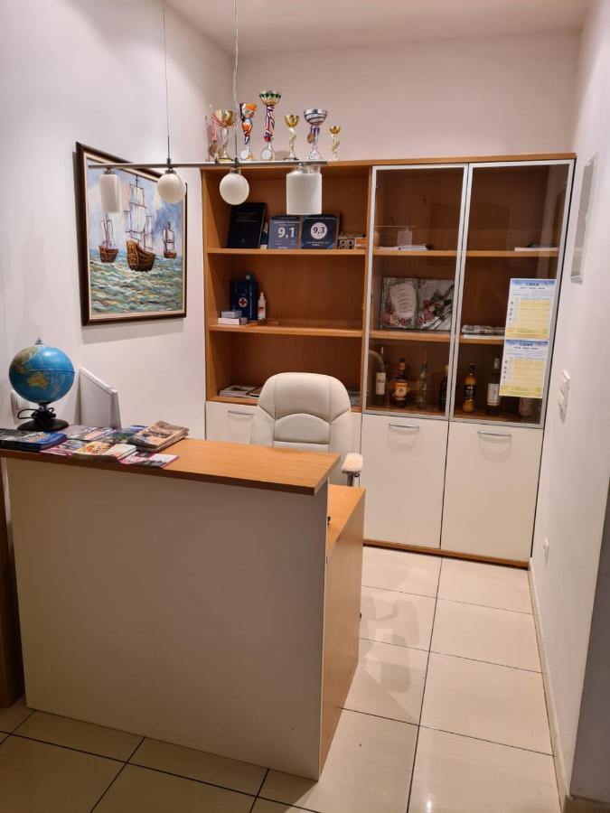Apartmani Katarina Makarska Buitenkant foto