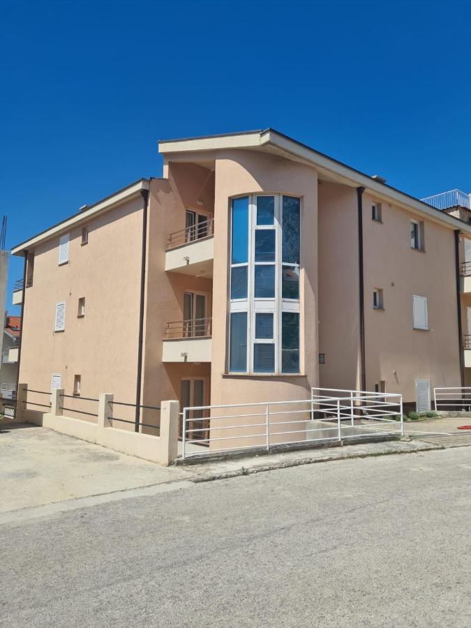 Apartmani Katarina Makarska Buitenkant foto