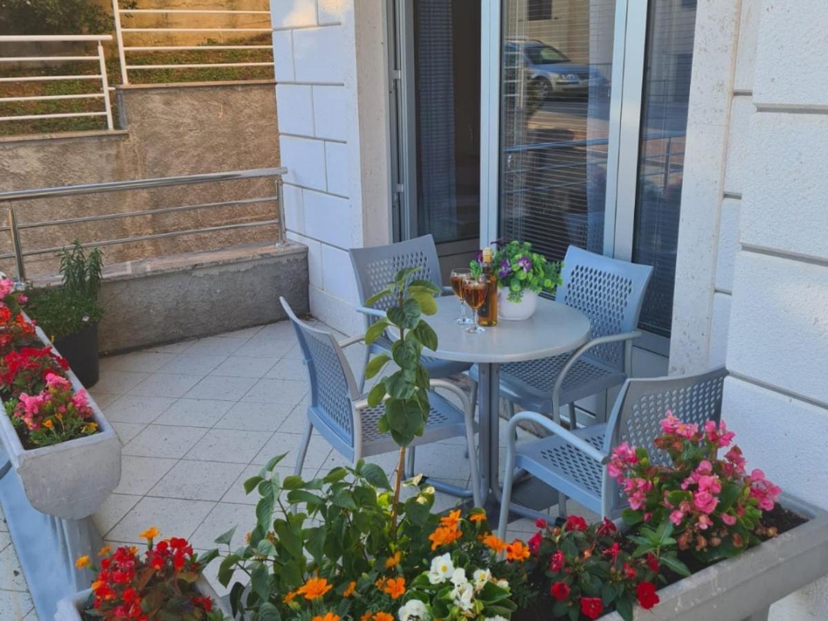 Apartmani Katarina Makarska Buitenkant foto