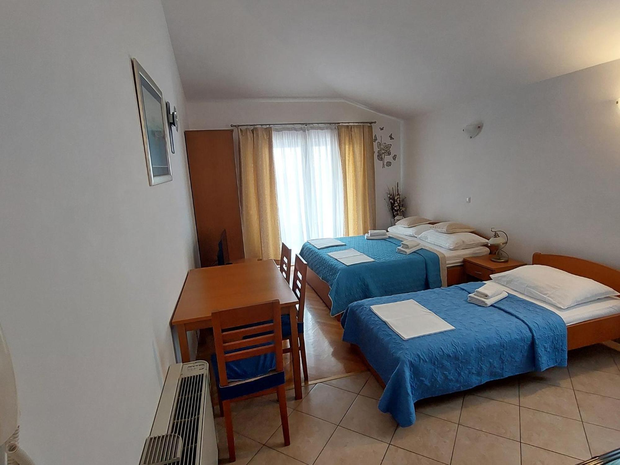 Apartmani Katarina Makarska Kamer foto